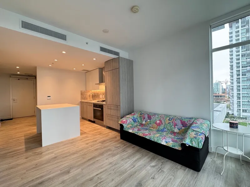 802 2288 ALPHA AVENUE - photo 4 of 25