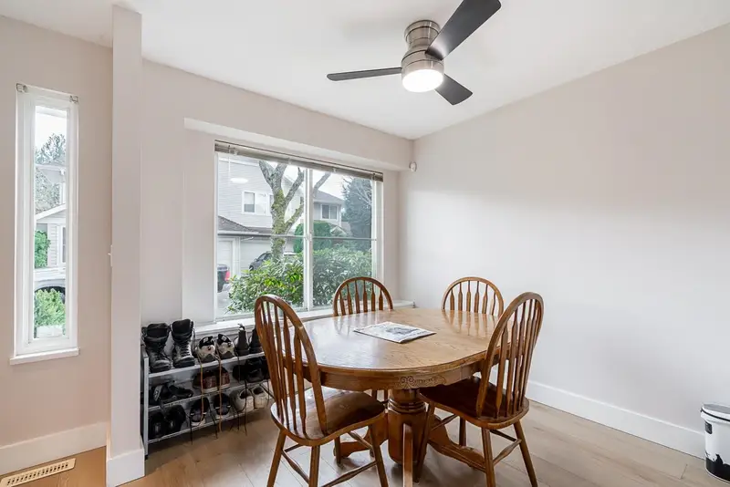 24 11870 232 STREET - photo 4 of 25