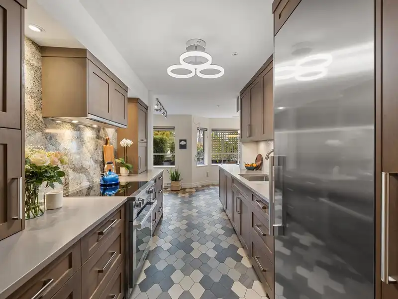 112 3690 BANFF COURT - photo 1 of 24