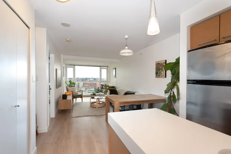 1006 2770 SOPHIA STREET - photo 3 of 25