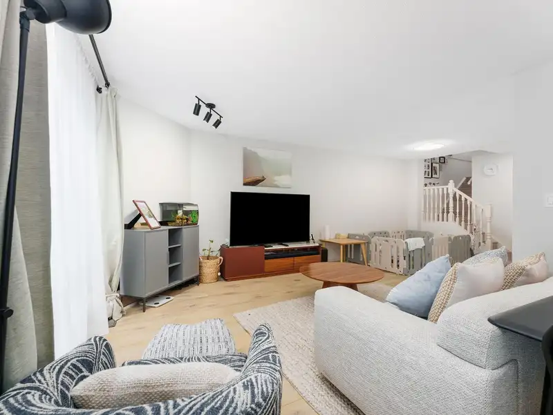113 9978 151 STREET - photo 3 of 24