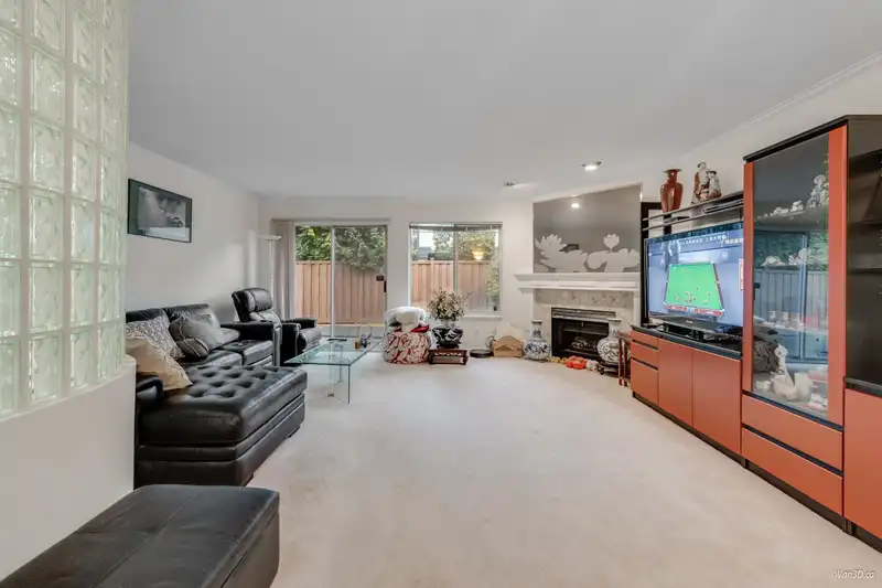 33 8051 ASH STREET - photo 3 of 24