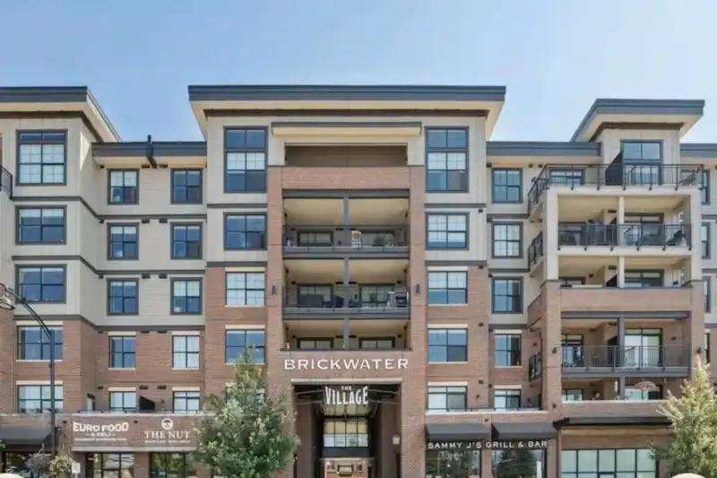 209 22638 119 AVENUE - photo 1 of 24