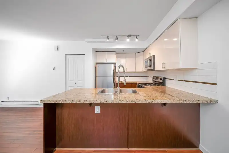 58 13239 OLD YALE ROAD - photo 4 of 10