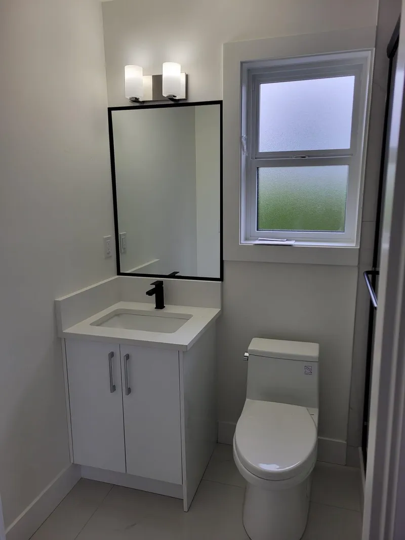 4 6765 KITCHENER STREET - photo 4 of 9