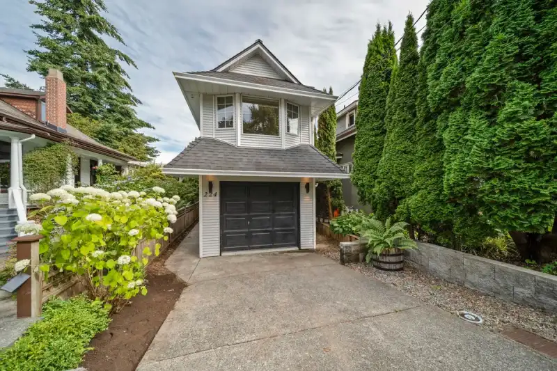224 FOURTH AVENUE - photo 1 of 26