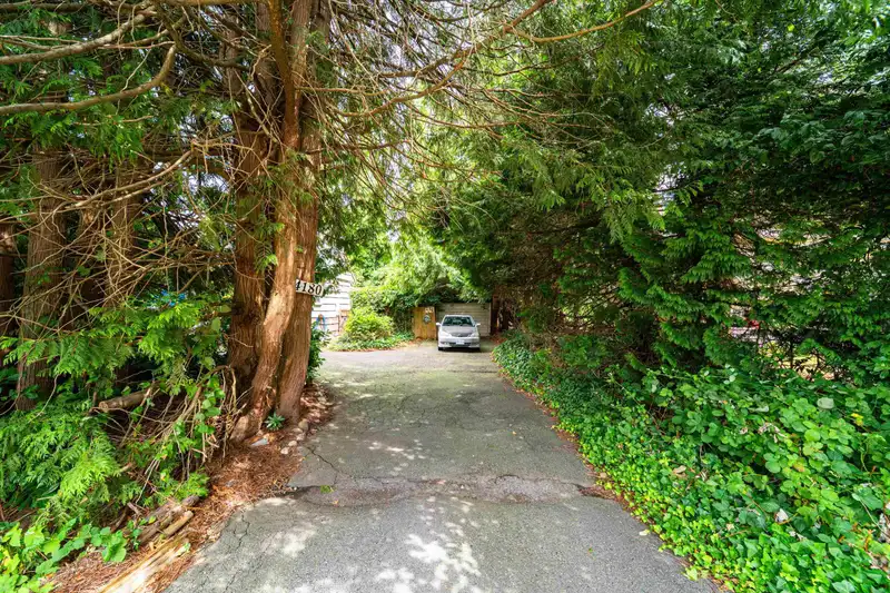 4180 BROWN ROAD - photo 2 of 27