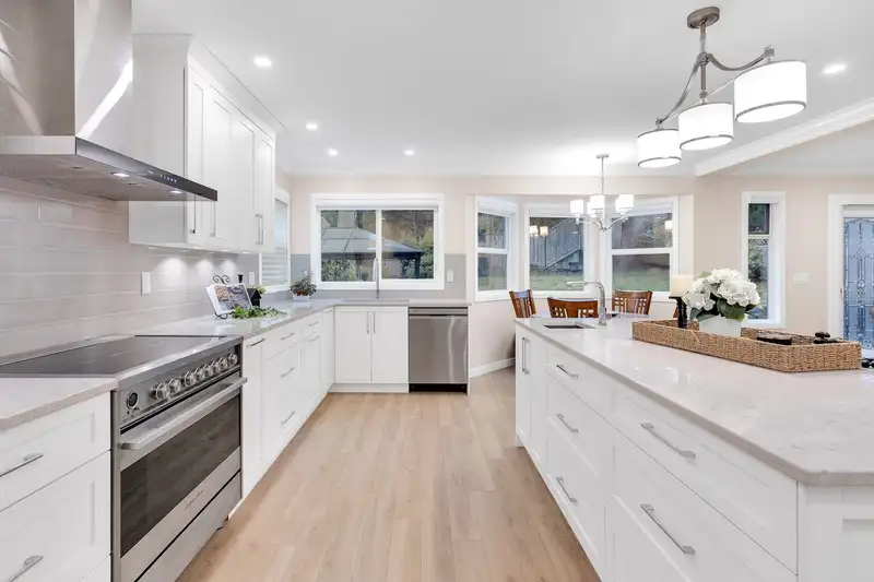2443 LECLAIR DRIVE - photo 1 of 40
