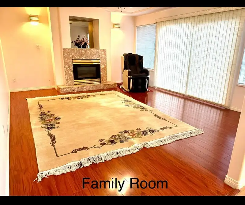 22551 RATHBURN DRIVE - photo 2 of 9