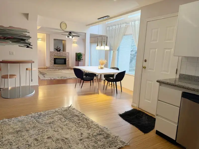 22551 RATHBURN DRIVE - photo 4 of 9