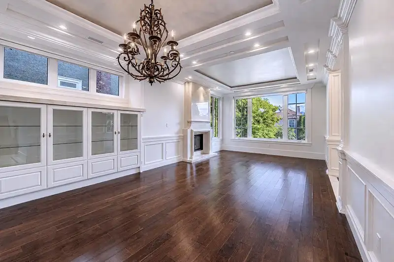3178 W 23RD AVENUE - photo 4 of 40