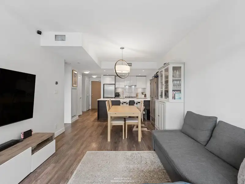 205 8538 RIVER DISTRICT CROSSING - photo 4 of 19