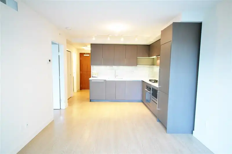 802 3131 KETCHESON ROAD - photo 3 of 19
