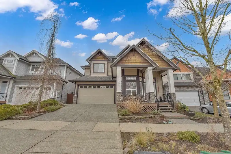 14508 59A AVENUE - photo 3 of 40