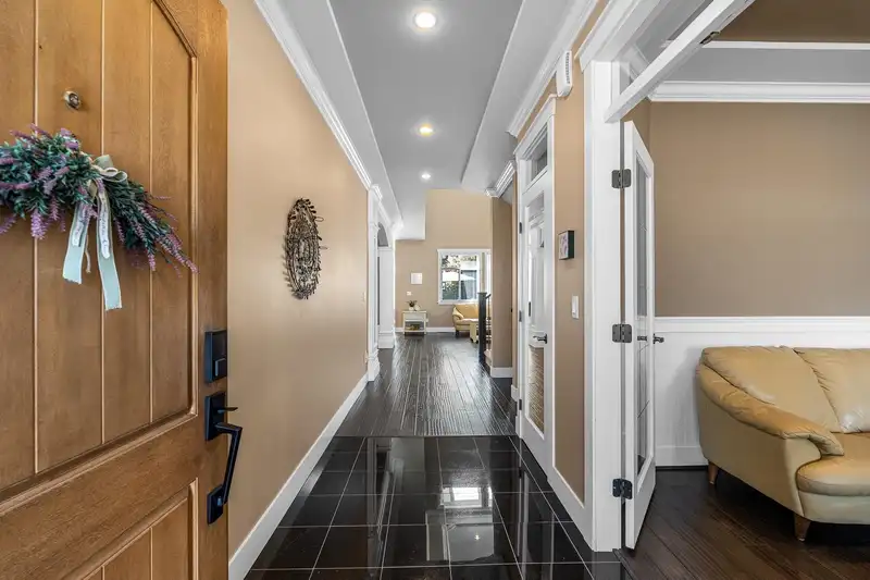 7077 197B STREET - photo 3 of 31