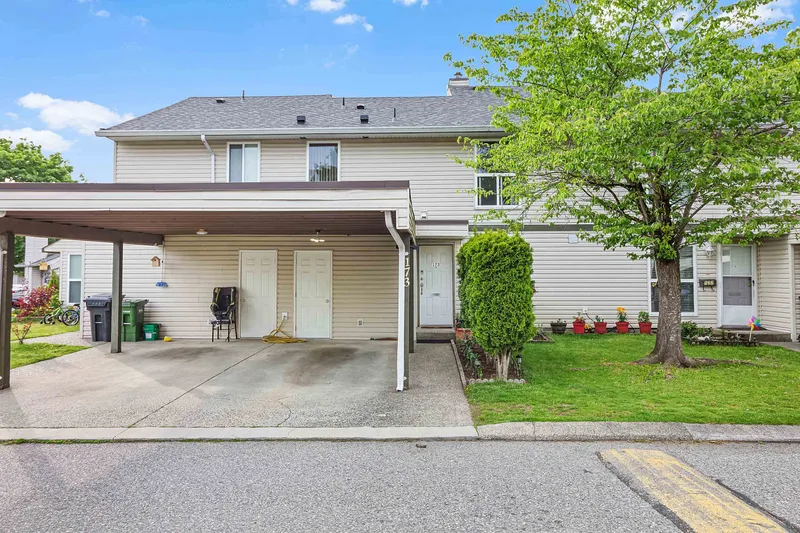 173 32550 MACLURE ROAD - photo 1 of 25