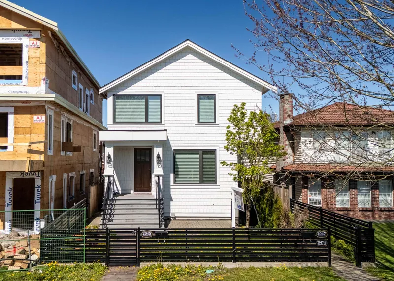 2047 E 51 AVENUE - photo 2 of 25