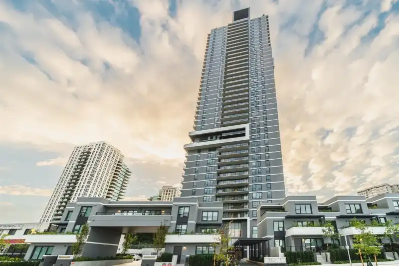1408 2135 SPRINGER AVENUE - photo 1 of 33
