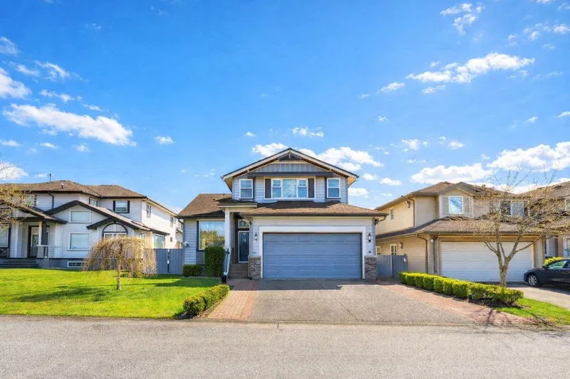 8521 168 ST STREET - photo 1 of 25