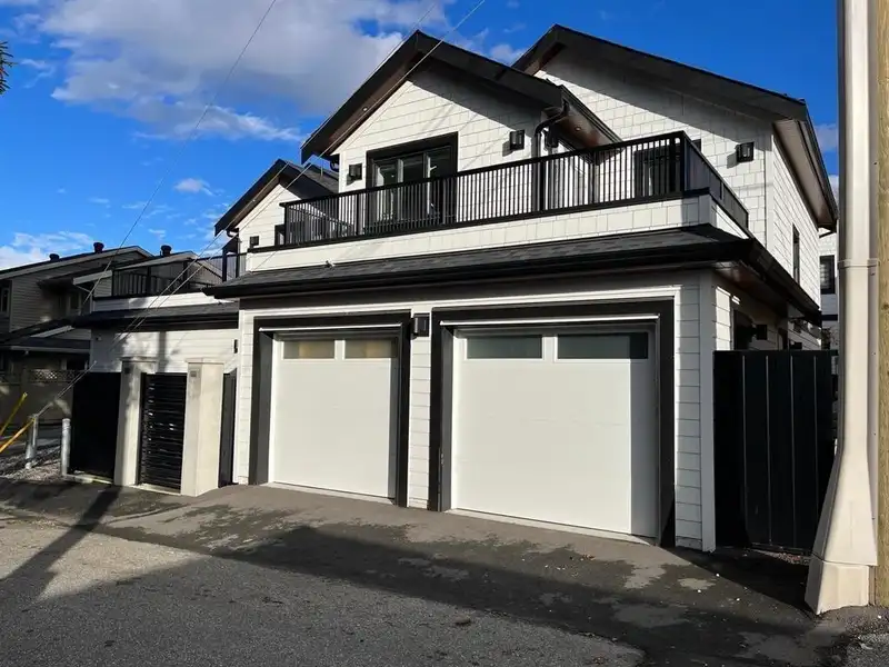 5447 KILLARNEY STREET - photo 2 of 10