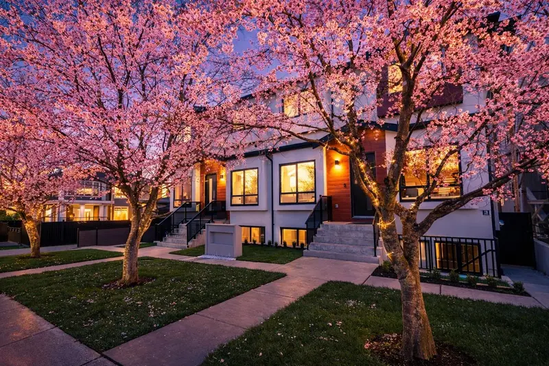 1 6692 NAPIER STREET - photo 2 of 25