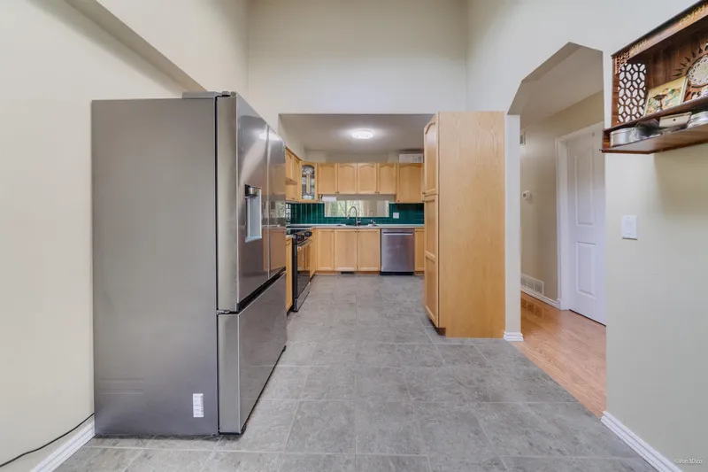 73 9045 WALNUT GROVE DRIVE - photo 3 of 14