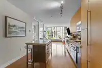 308 1833 CROWE STREET - thumbnail 2