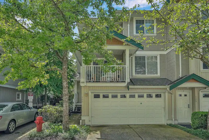 106 12711 64 AVENUE - photo 2 of 32