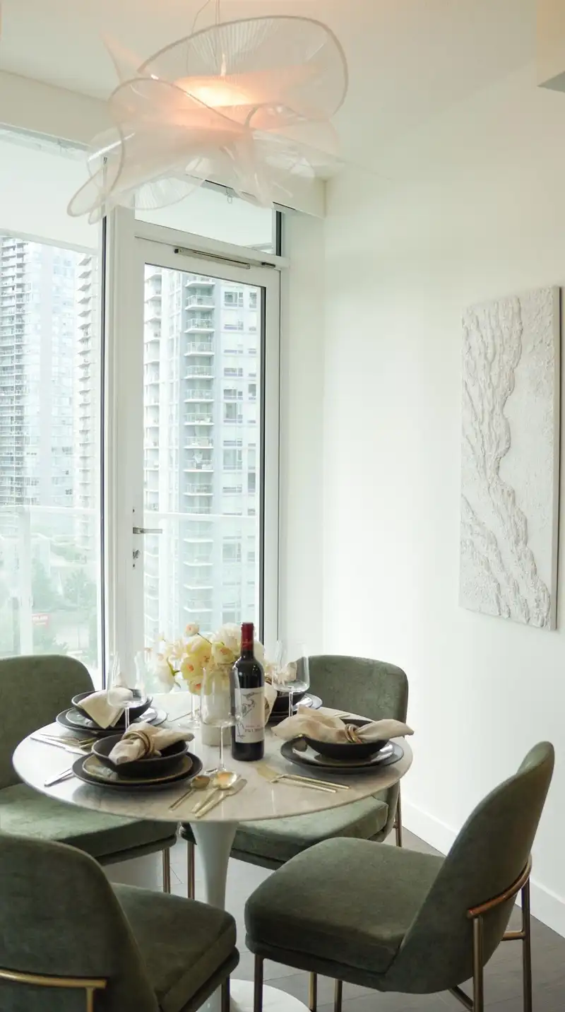 1007 13768 100 AVENUE - photo 2 of 16