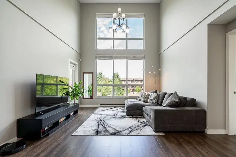 410 6490 194 STREET - photo 1 of 25