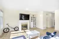 108 22888 WINDSOR COURT - thumbnail 7