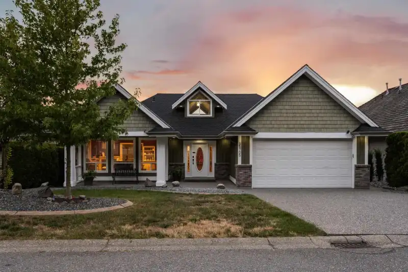 35705 HAWKSVIEW PLACE - photo 1 of 40