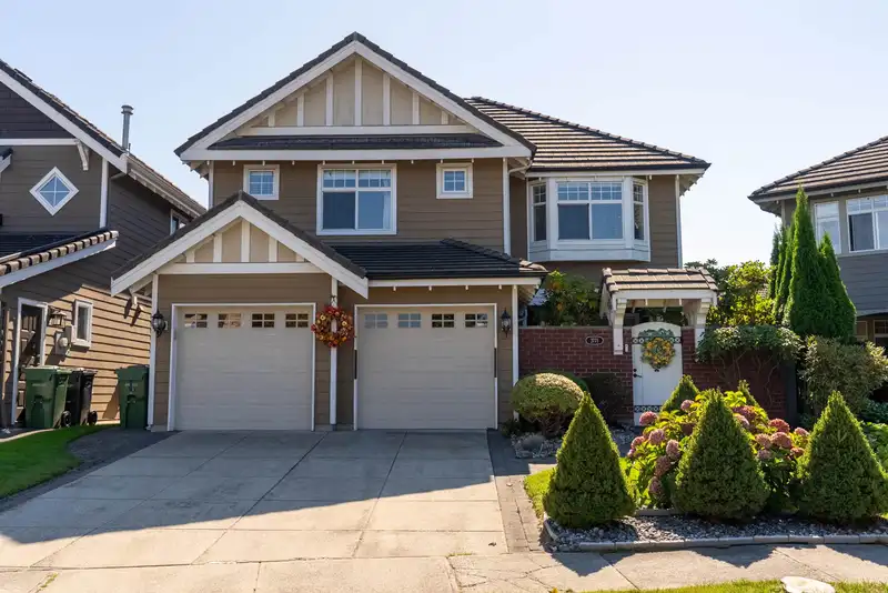 3771 LAM DRIVE - photo 1 of 25