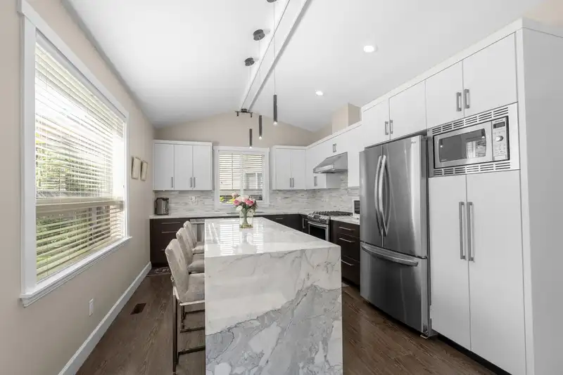 3771 LAM DRIVE - photo 2 of 25
