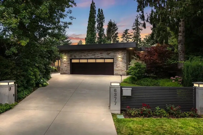 6377 CHARING COURT - photo 1 of 39