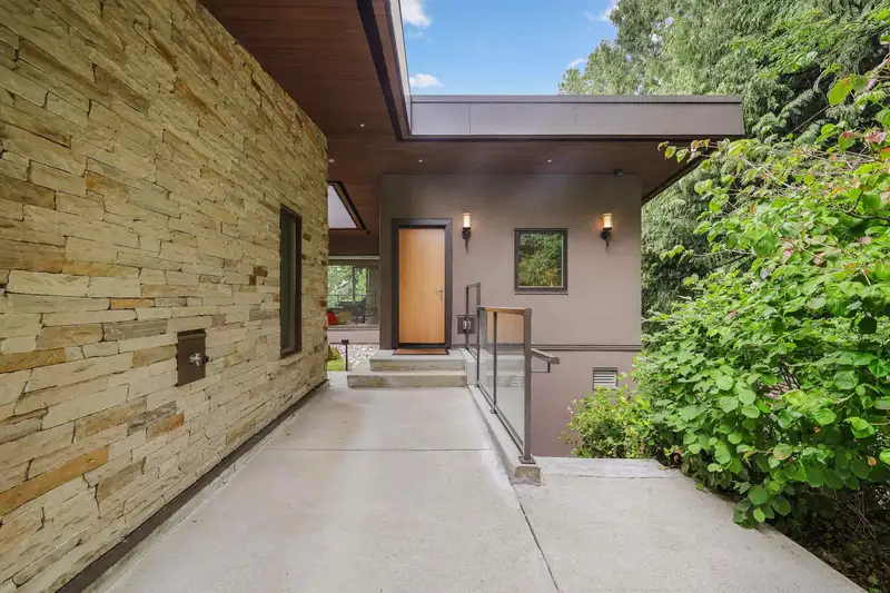 6377 CHARING COURT - photo 2 of 39