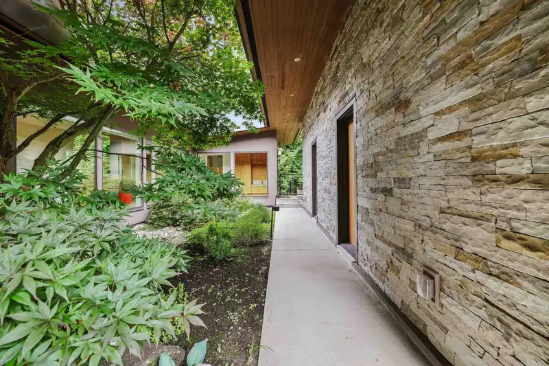 6377 CHARING COURT - photo 3 of 39