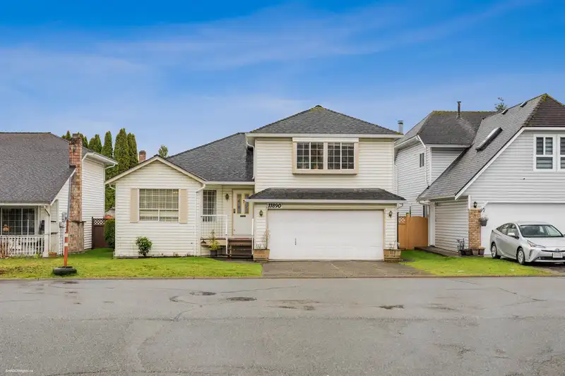 11890 79A AVENUE - photo 1 of 30