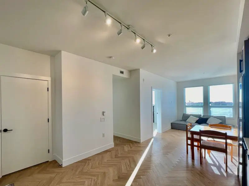 309 9228 SLOPES MEWS - photo 4 of 22