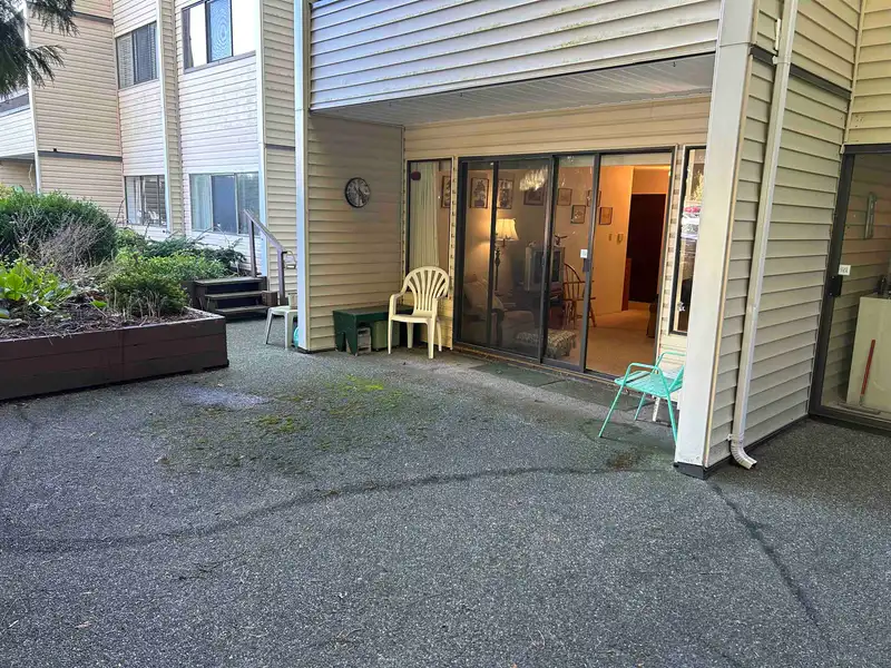107 1048 KING ALBERT AVENUE - photo 2 of 24