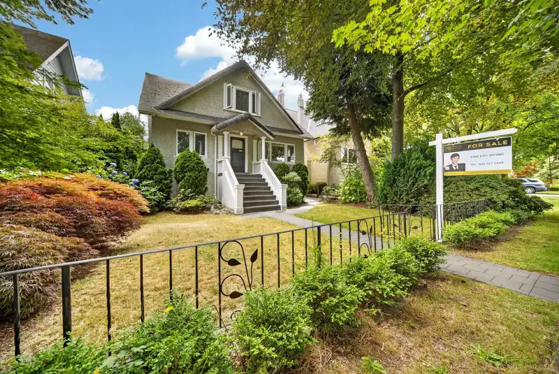 3884 W 20TH AVENUE - photo 1 of 38