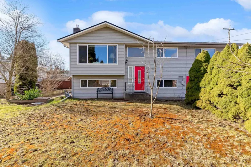 11645 195A STREET - photo 4 of 25