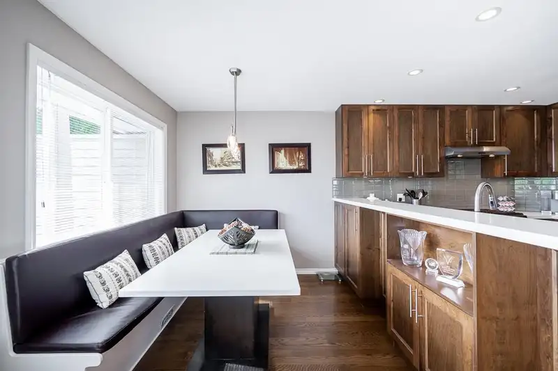 1010 DANSEY AVENUE - photo 4 of 37