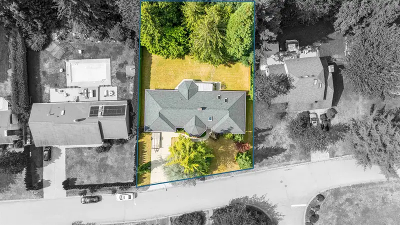 11293 153A STREET - photo 1 of 25