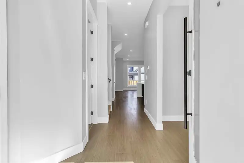 7686 196 STREET - photo 3 of 35