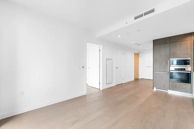 2301 6000 MCKAY AVENUE - photo 4 of 27