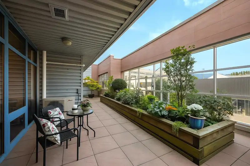202 1750 W 2ND AVENUE - photo 3 of 17