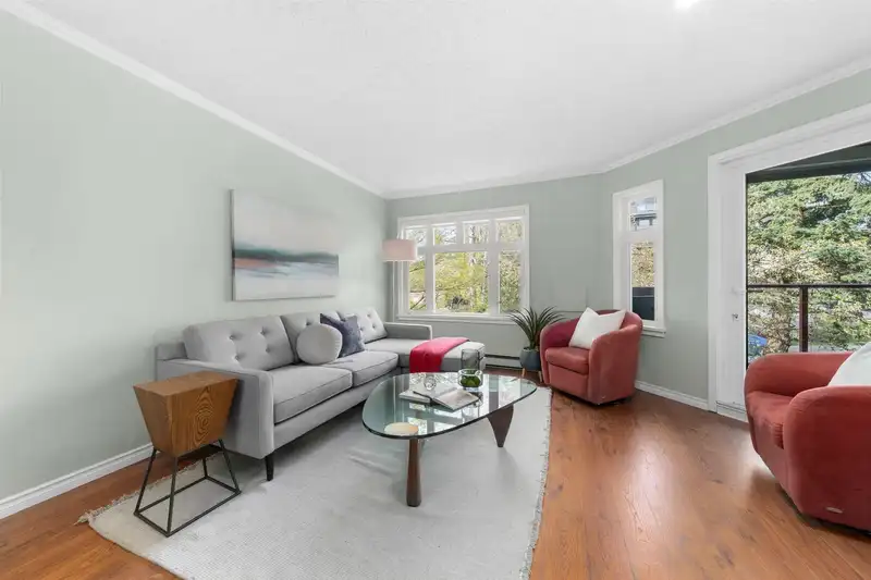 406 2800 CHESTERFIELD AVENUE - photo 3 of 37