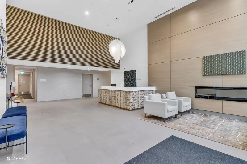 2602 13318 104 AVENUE - photo 3 of 25