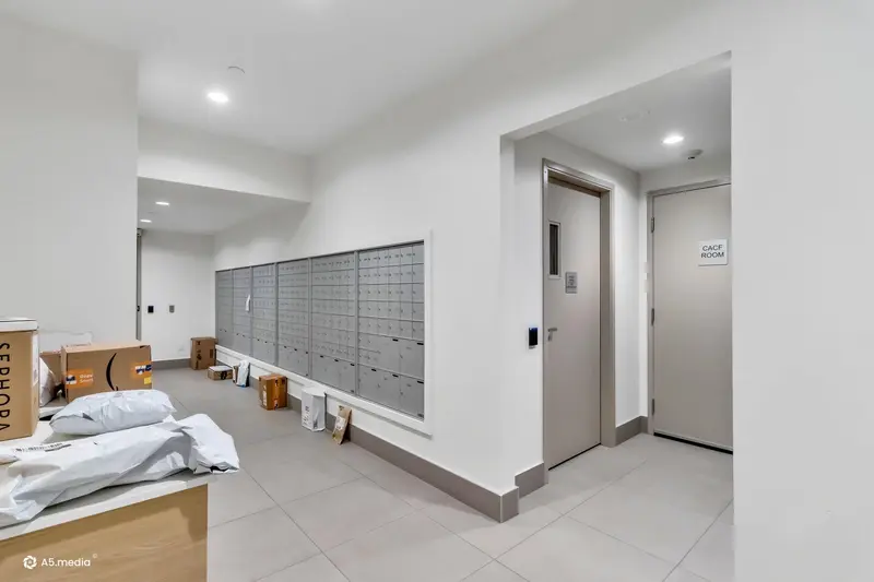 2602 13318 104 AVENUE - photo 4 of 25